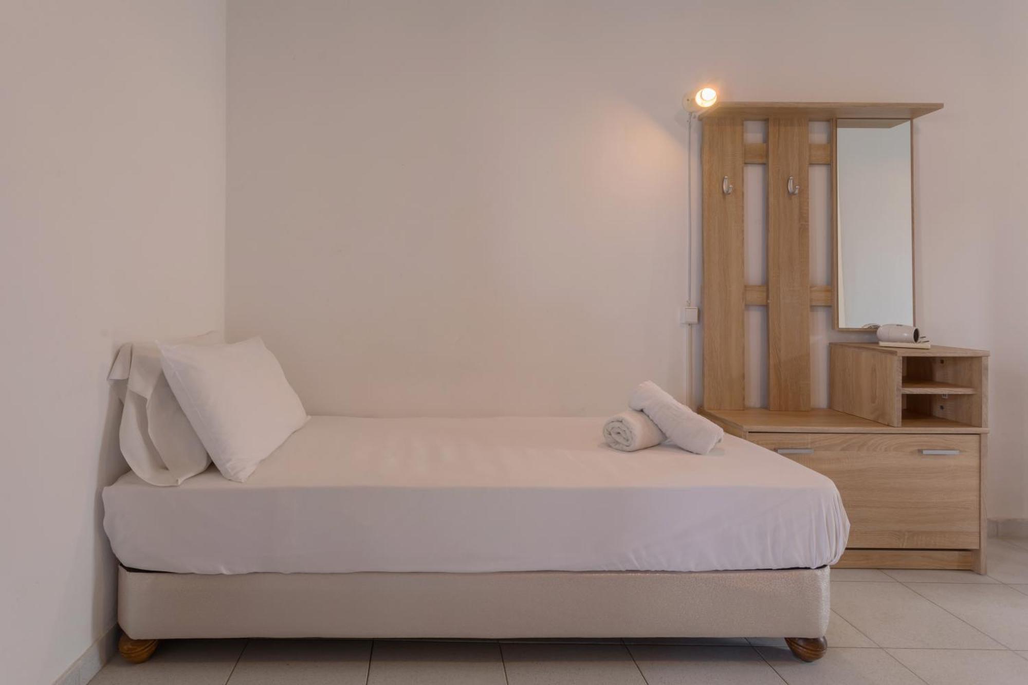 Holidays Studios&Apartments Laganas Exterior foto