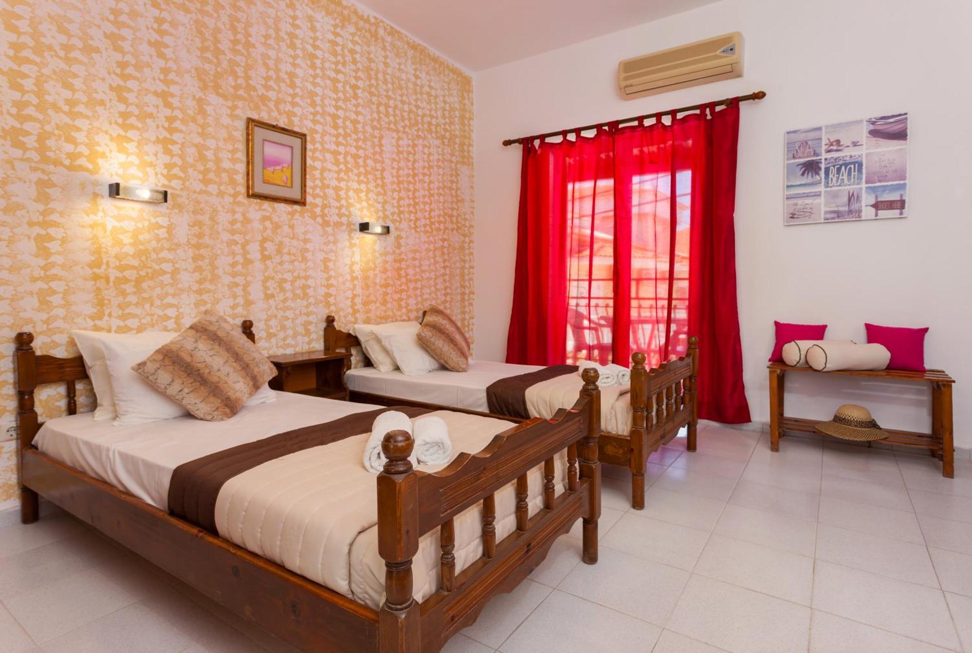 Holidays Studios&Apartments Laganas Exterior foto